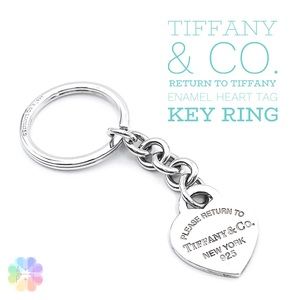 Tiffany & Co. Return to Tiffany Heart Key Ring